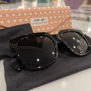 Jilly Box Summer 2023 Exclusive Shady Lady Sunglasses
